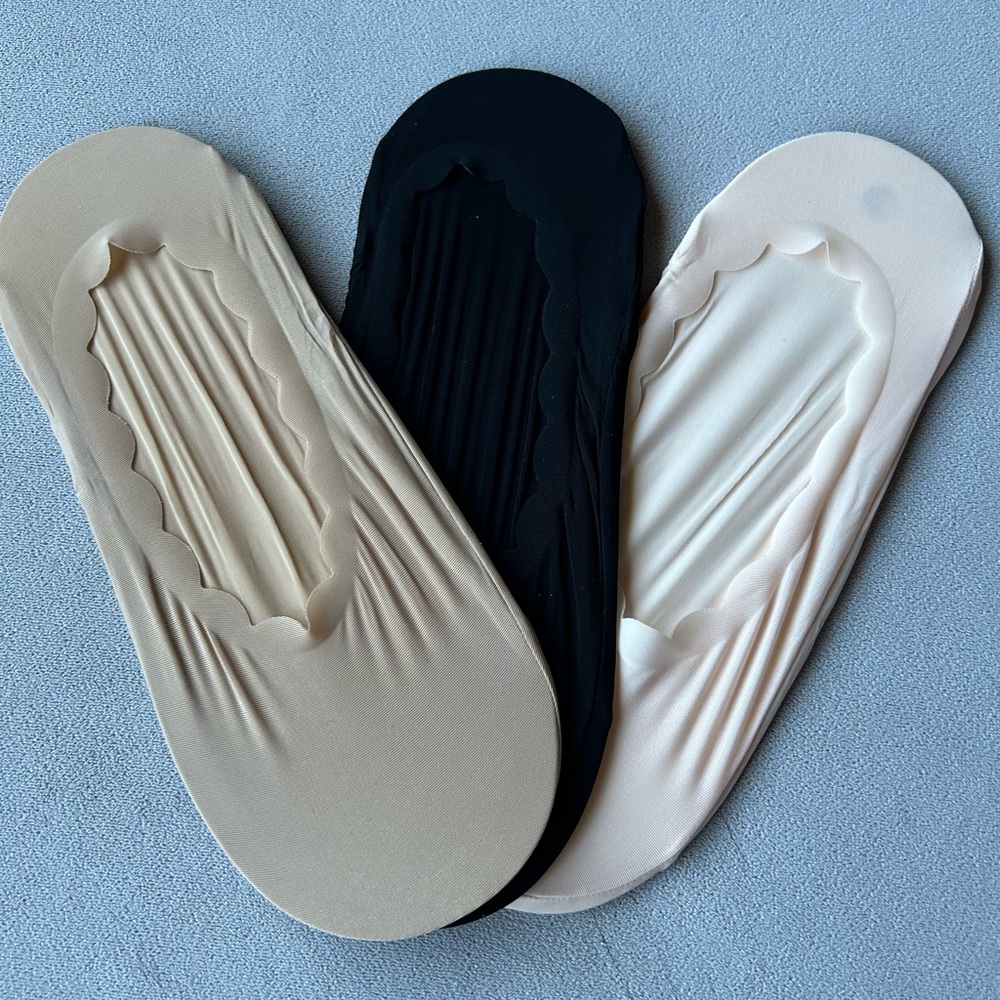 Nordstrom ~ No Show Liner Socks ~ Women’s Size 9-11 ~ Brand New (No Tags)